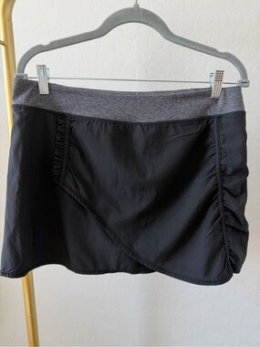 Black Athletic Skort with Gray Waistband